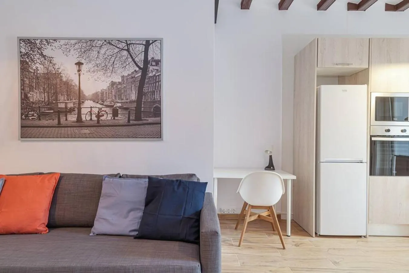 Live Like A Local In Eixample Lejlighed Barcelona 0*,  Spanien